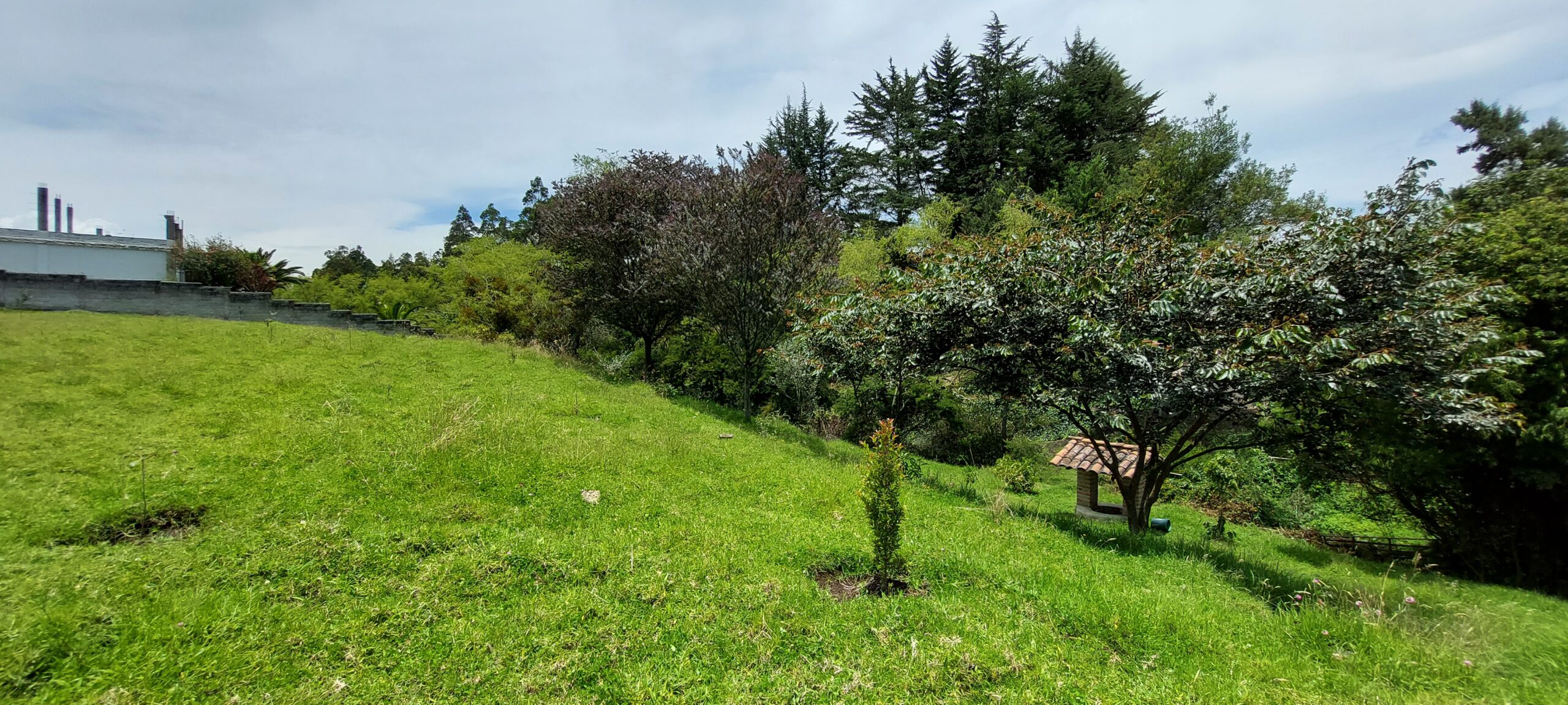 Hermoso Terreno Independiente – Sector La Merced/ La Cocha